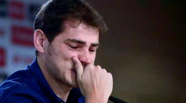 传奇球星退役：卡西利亚斯宣布结束职业生涯的简单介绍