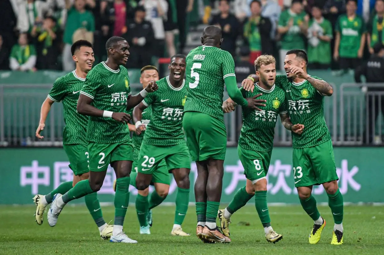 青岛双星队击败云南五丰队，多点开花壮志昂扬的简单介绍